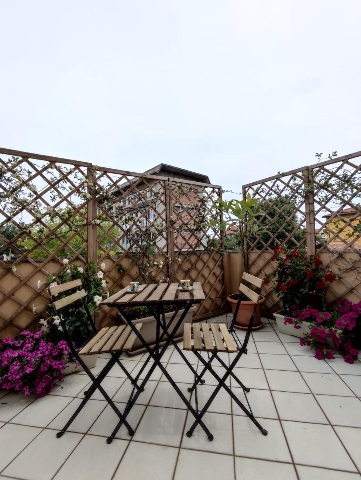 דירות בולוניה Casa Dei Fiori מראה חיצוני תמונה